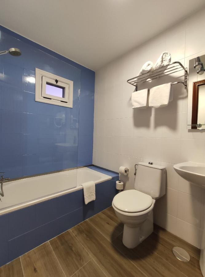 Forcarei Hostal-Restaurante Paris מראה חיצוני תמונה